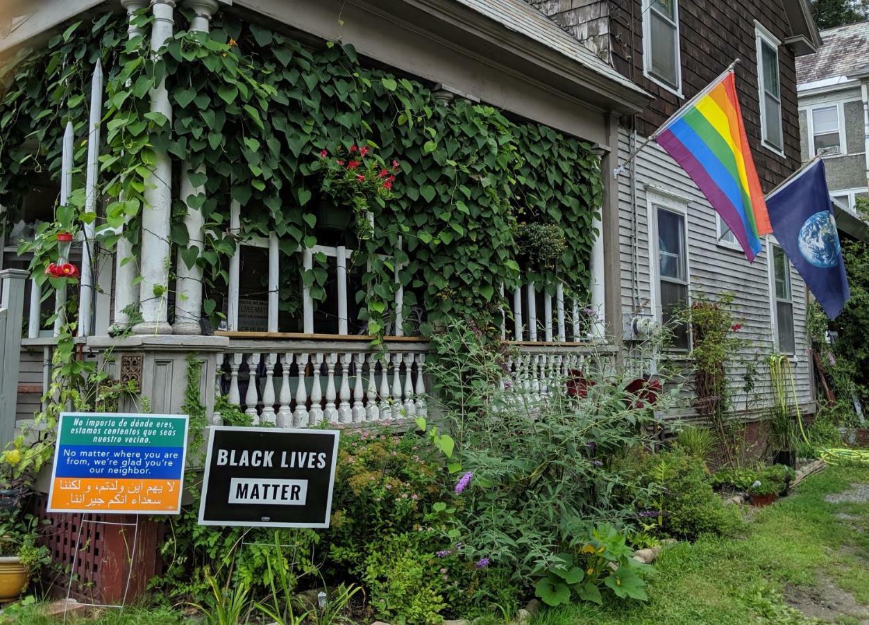 The One Cat Bed & Breakfast Brattleboro Ngoại thất bức ảnh